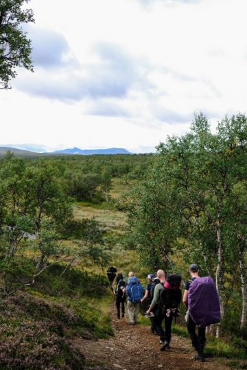 Mycket erfarenhet av vandring, navigering och väderförhållanden